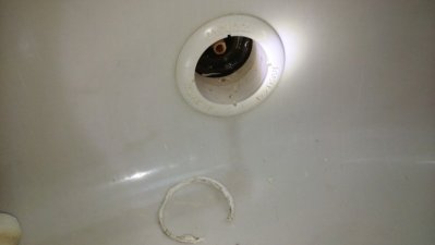 Silicone removed from leaking Jacuzzi jet