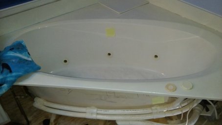 The most common bathtub spa/jacuzzi leak ever